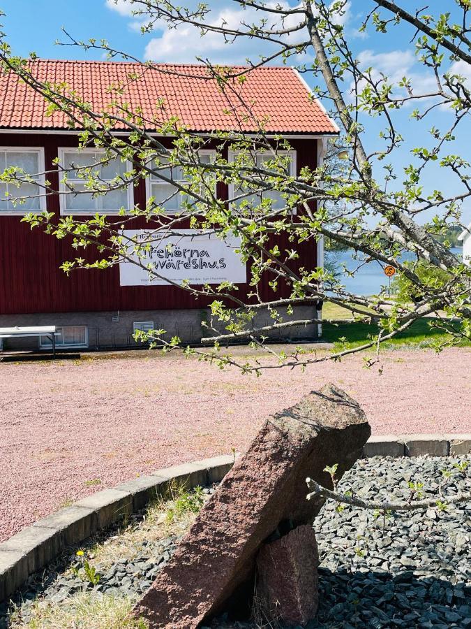 Trehoerna Waerdhus & Vandrarhem Trehorna Zewnętrze zdjęcie